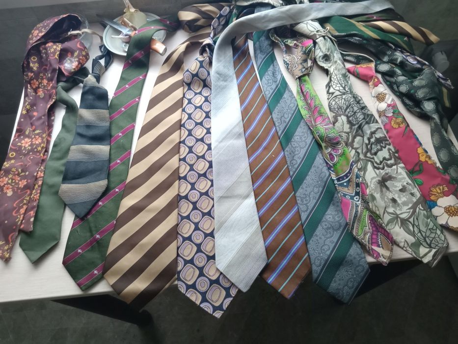 Продам галстуки різні ,ретро
