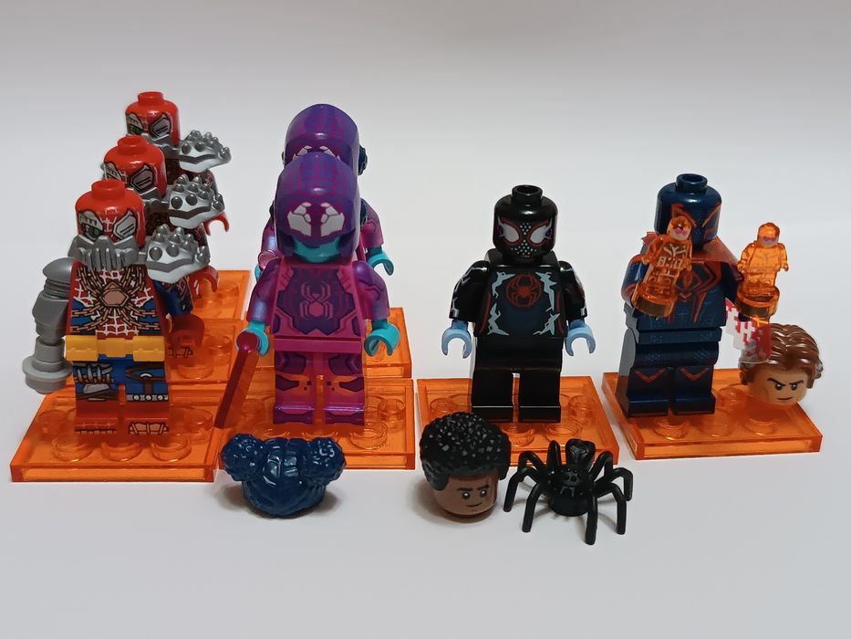 Міні фігурка spider-man