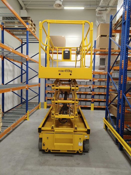 Podnośnik nożycowy, zwyżka, WYNAJEM