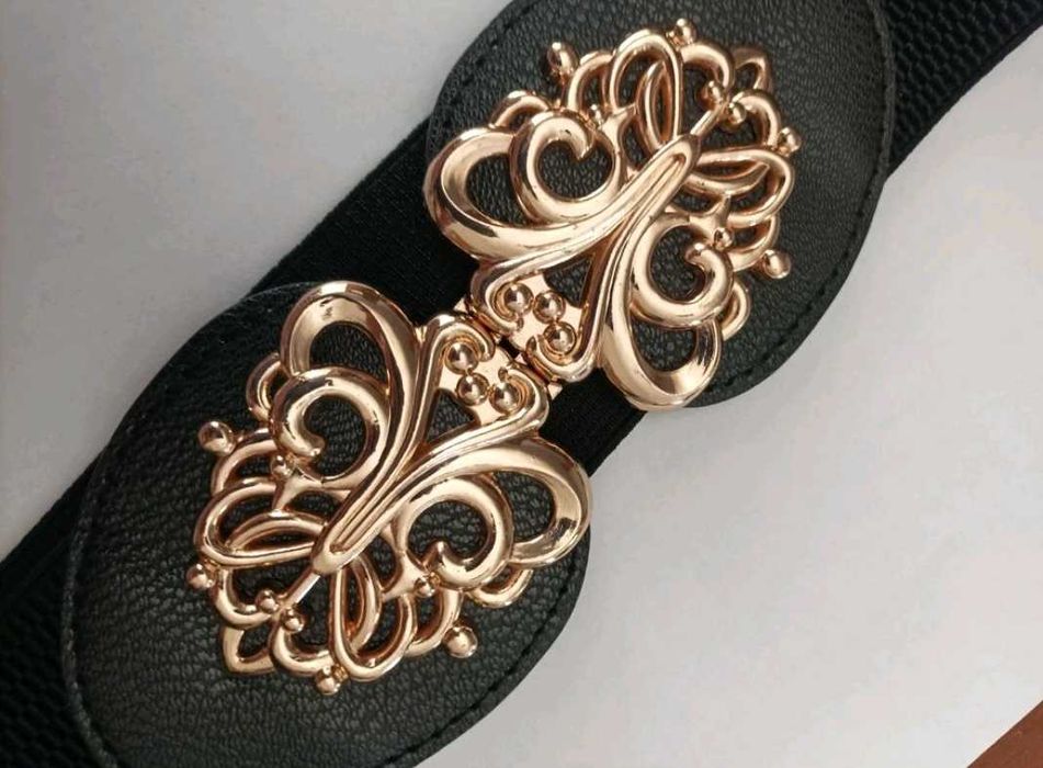 Nowy modelujący sylwetkę pasek z elegancką sprzączką