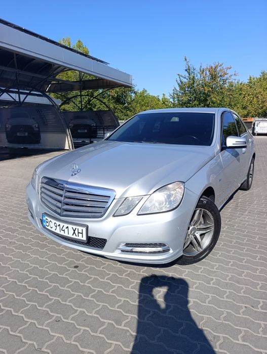 Продається надійне і економне авто