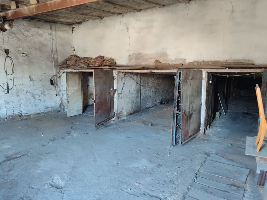 Оренда - складські приміщення, м Самар (280кв м)