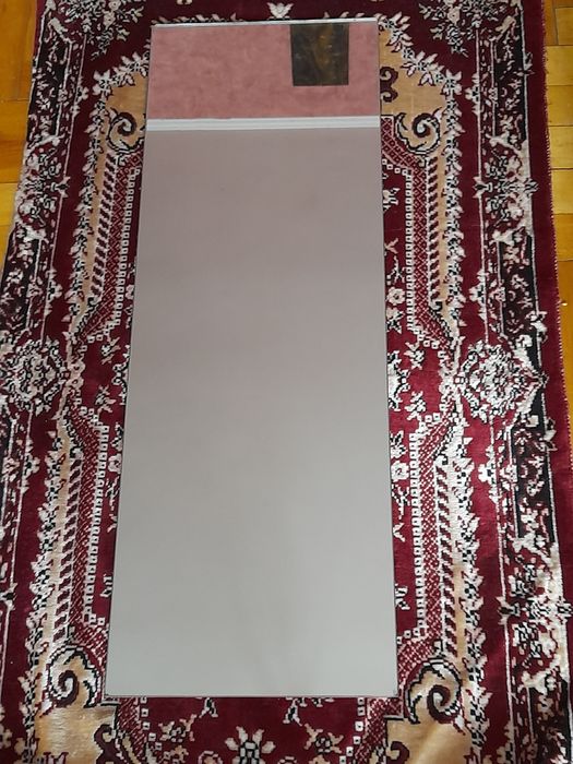 Продам дзеркало розмір 28 см на 82 см