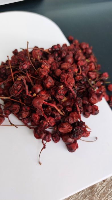 Лимонник ягоди сушені