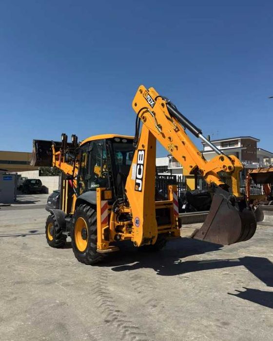 Оренда мініекскаватора JCB 8030 та екскаватора JCB 3CX у Вінниці - послуги спецтехніки, земляні роботи, копання траншей і котлованів