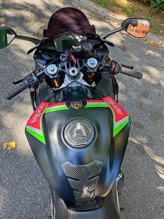 APRILIA RSV4 1100 Factory (217cv)