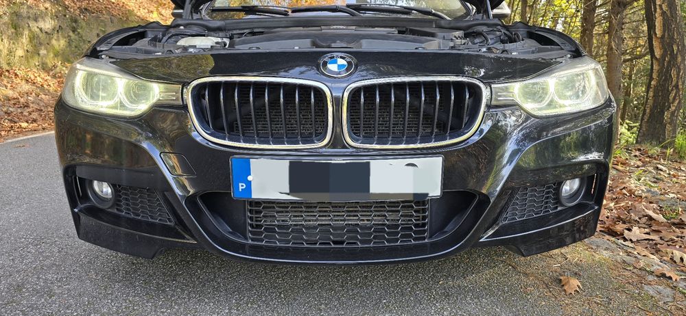 BMW 320d F31 Nacional Pack M (como nova)