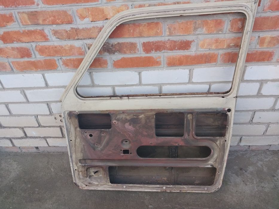 Двері Ваз 2108,  Нива 2121, ваз2110, ланос, сенс.