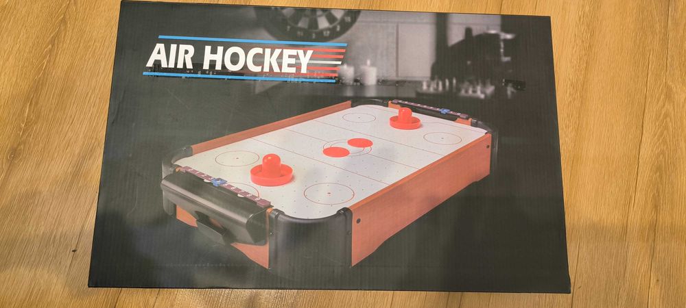 Air hockey, cymbergaj