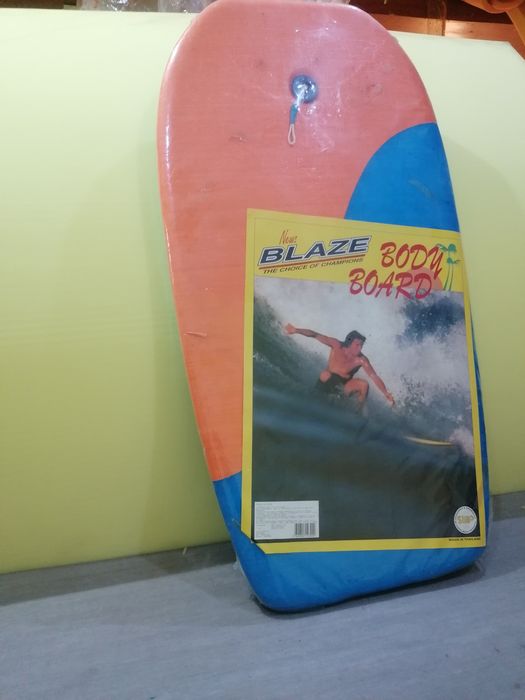 Prancha de bodyboard BLAZE *NOVA sem Uso*