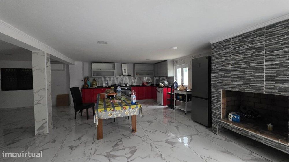 Moradia T4 / Fundão, Fatela