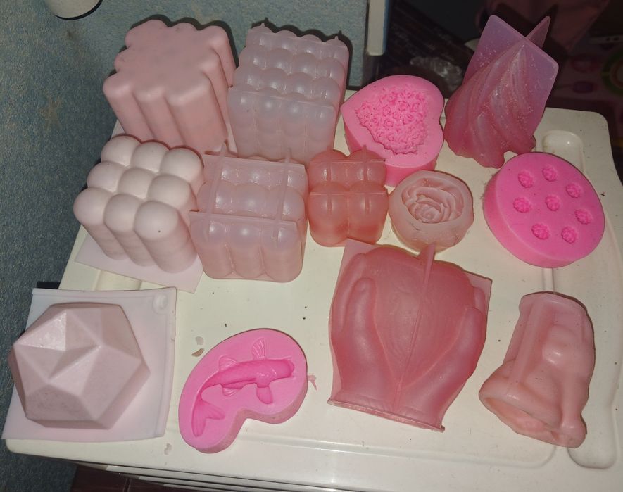 Силіконові форми б/в