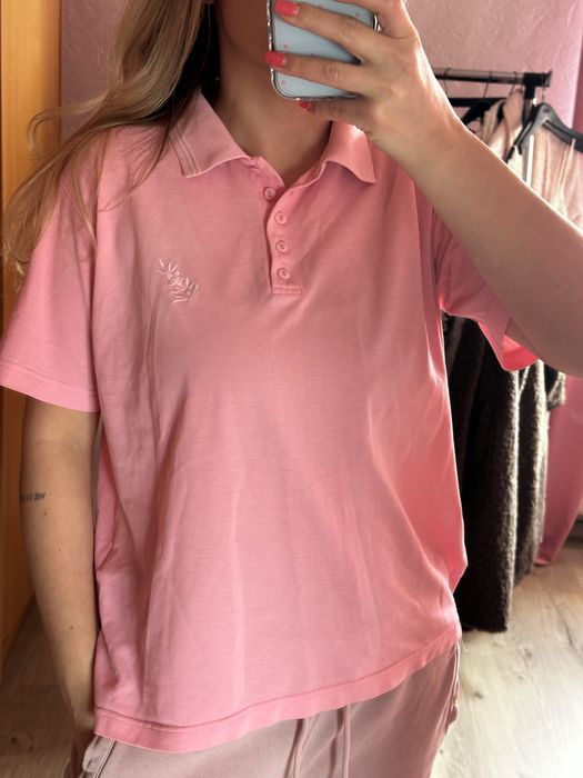 Różowa koszulka polo damska oversize z kwiatkiem | 38 M | stan bardzo dobry
