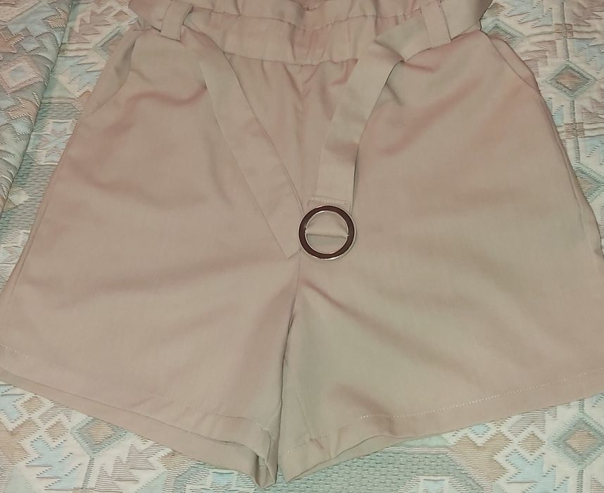 Calções  novos beje M /L