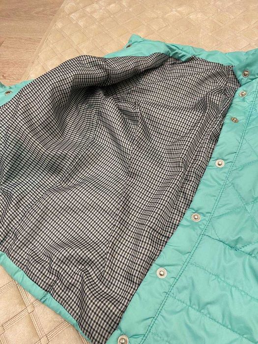 Жіноча весняна куртка