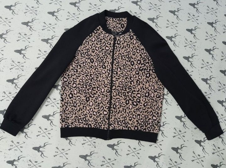Бомбер кофта на змійці New Look 12-13 років