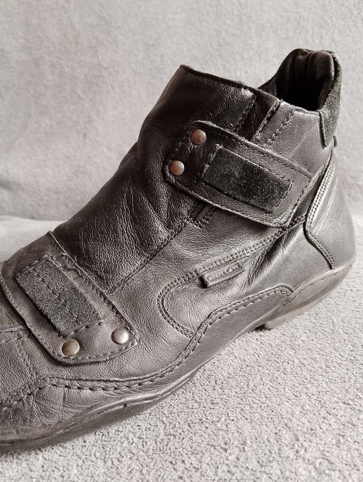 Skórzane botki męskie.