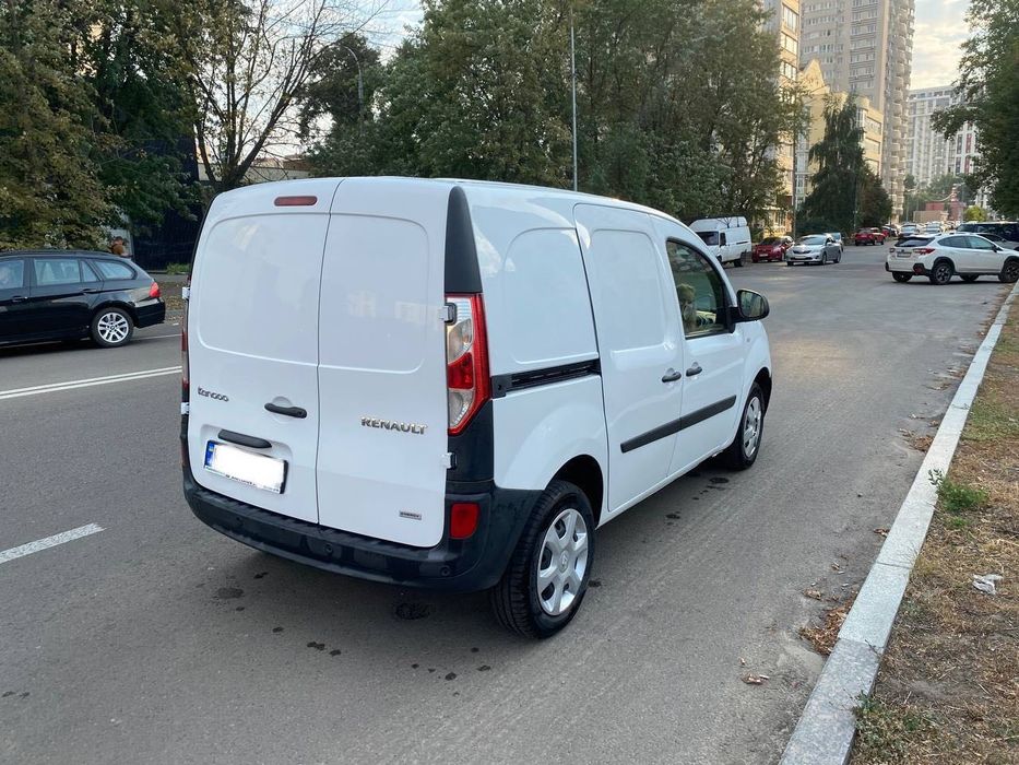 Аренда Renault Kango 2017