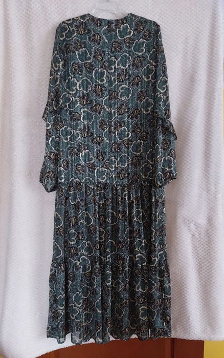 Sukienka midi, wiskoza, srebrna nitka. Ezuri. Rozmiar S