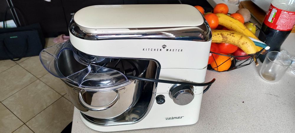 Robot plenarny Zelmer