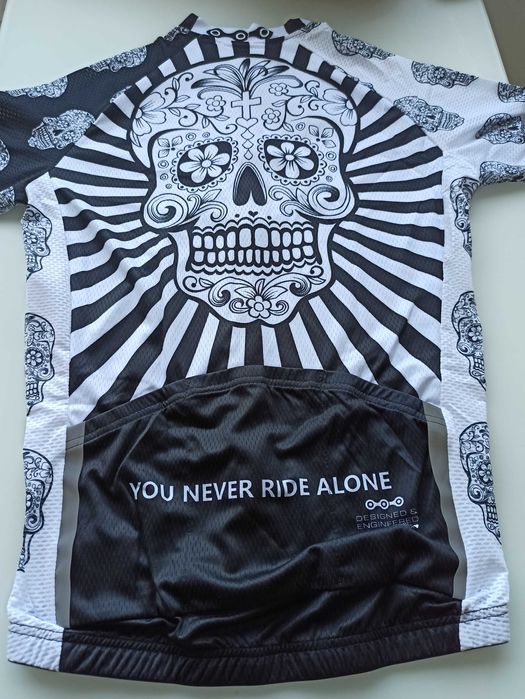 Equipamento ciclismo caveira mexicana