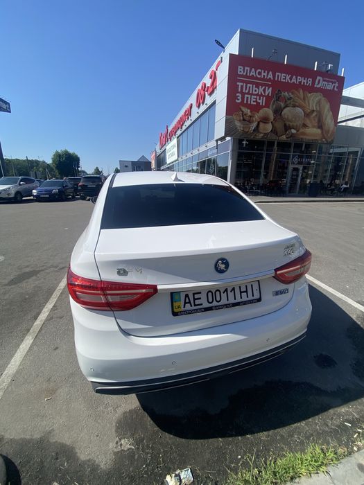 Електромобіль DongFeng S60EV