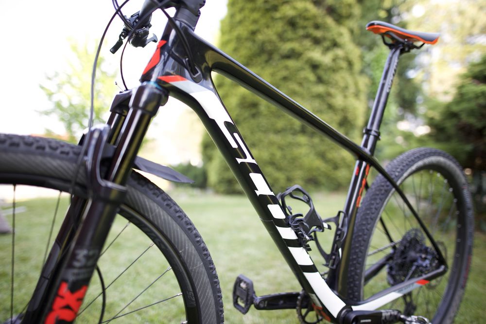 Scott scale 930 2019, rozmiar L,carbon