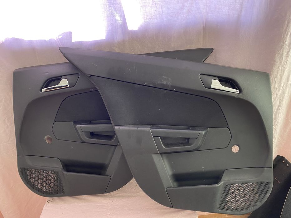 Opel  Astra H portas capô farolins deposito limpa vidros etc..,