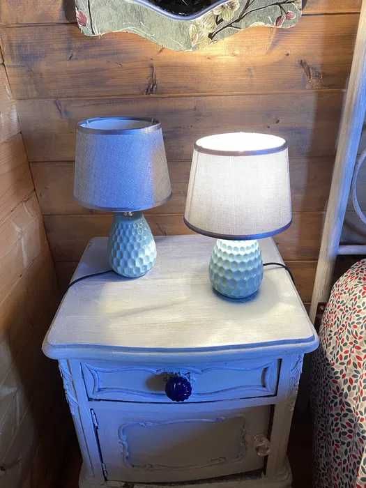 dois candeeiro de mesa de cabeceira em azul e verde agua, bom estado