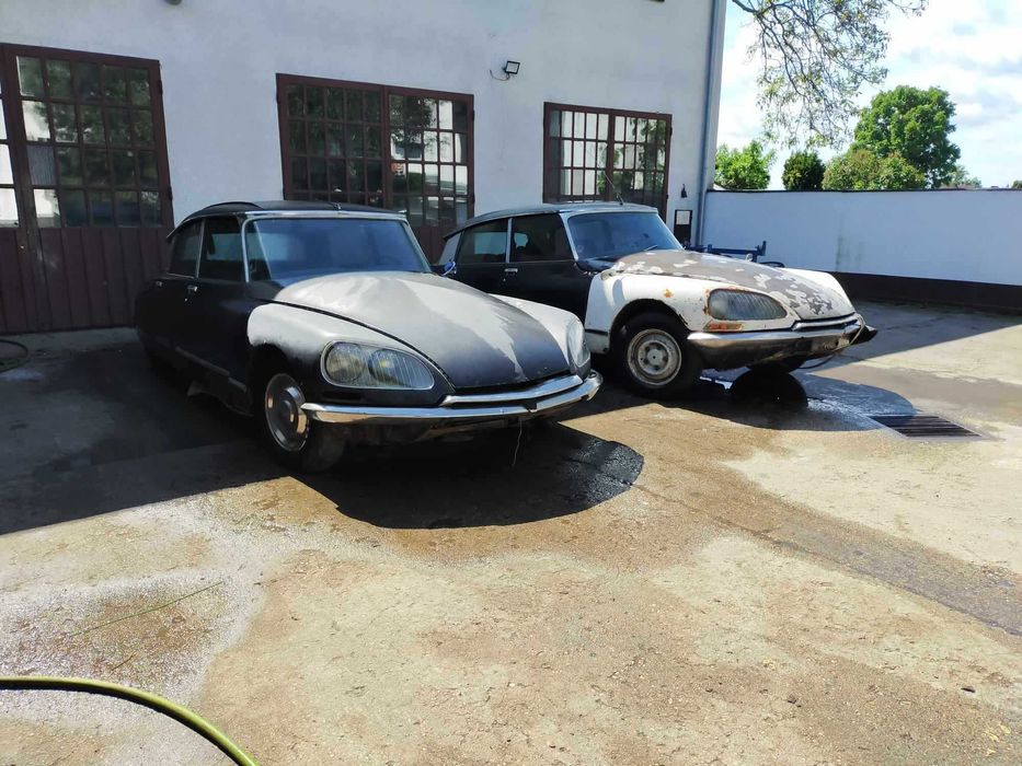 Citroeny DS Pallas 1968, 1970 tylko w zestawie komplet