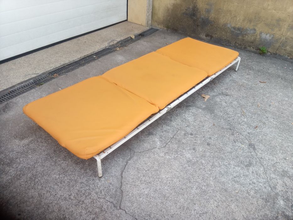3 camas de campismo