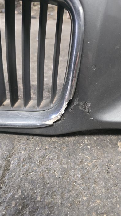 Grelha Frontal / Nose Panel BMW E36 Pré-Facelift (Cinzento)