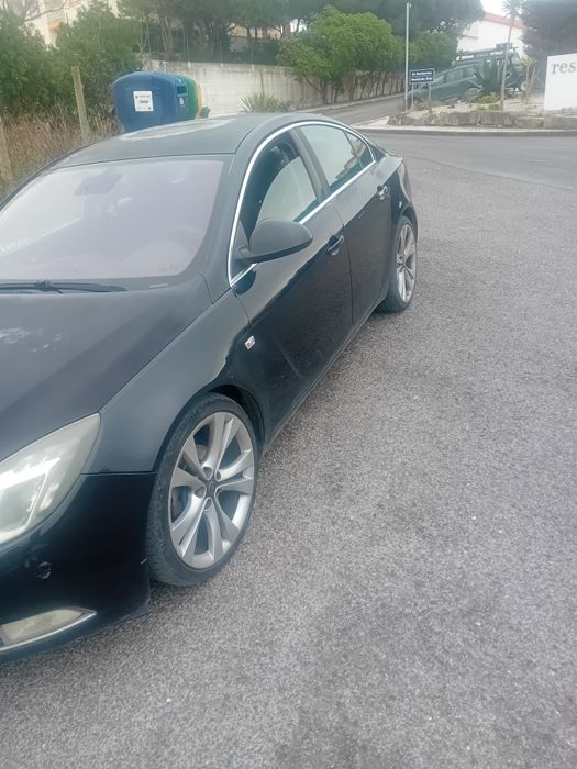 Opel insignia bom preco