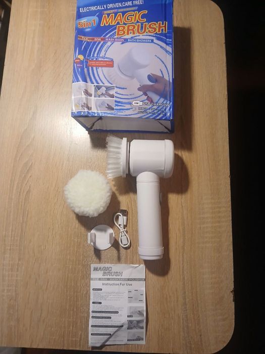 Продам новую электрическую щётку 5в1