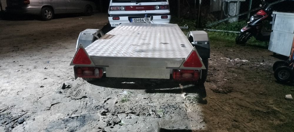 Atrelado para motos motocross. Ou outras com suspensão e amortecedores