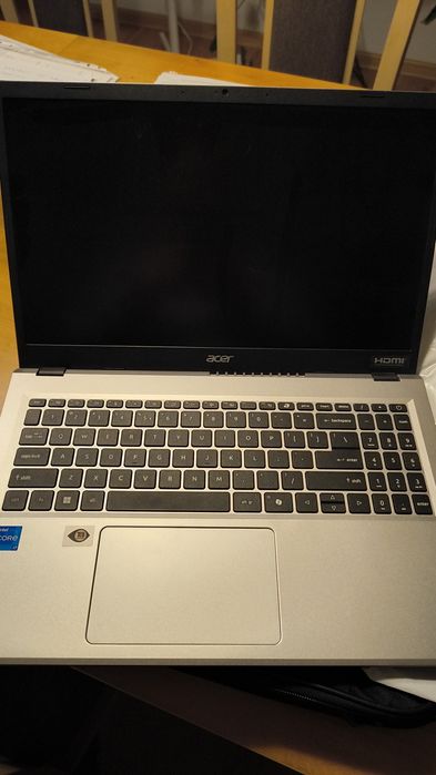 Sprzedam laptop ACER EXTENSA 15