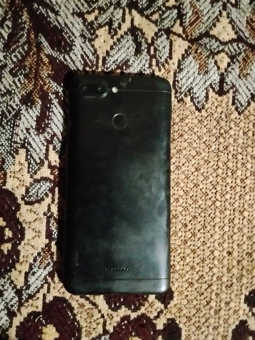 Redmi 6 побитий і здута батарея на запчасті