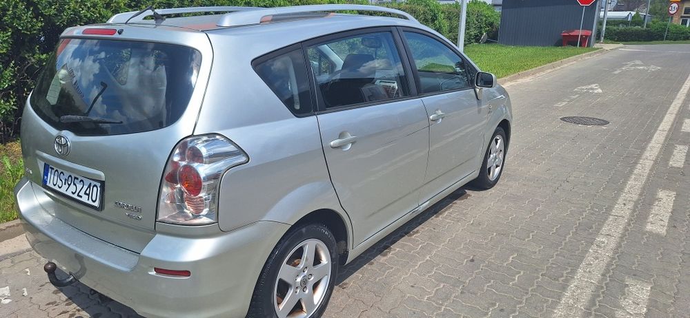 Toyota Corolla Verso 2005, 2.0