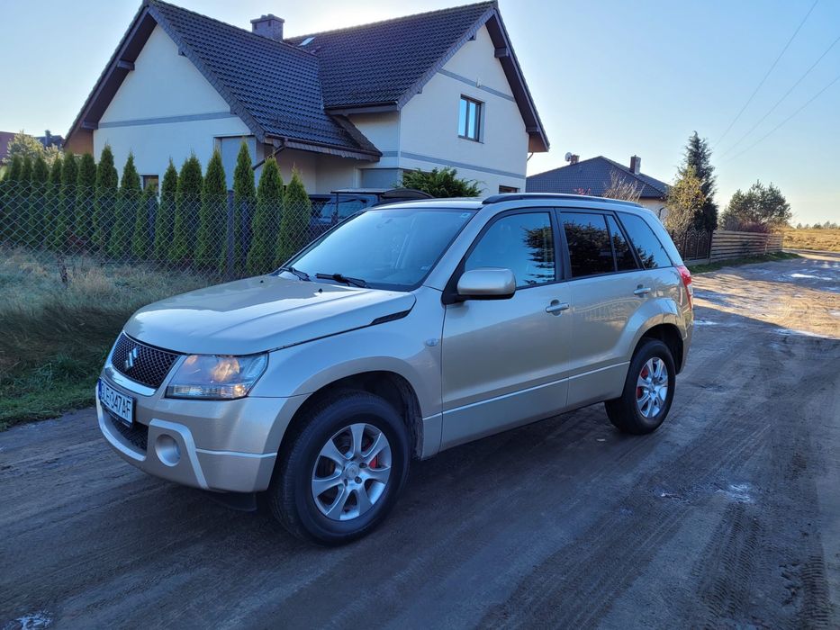 Suzuki Grand Vitara 2.0Benzyna  De luxe, automat 4X4 , 2007r