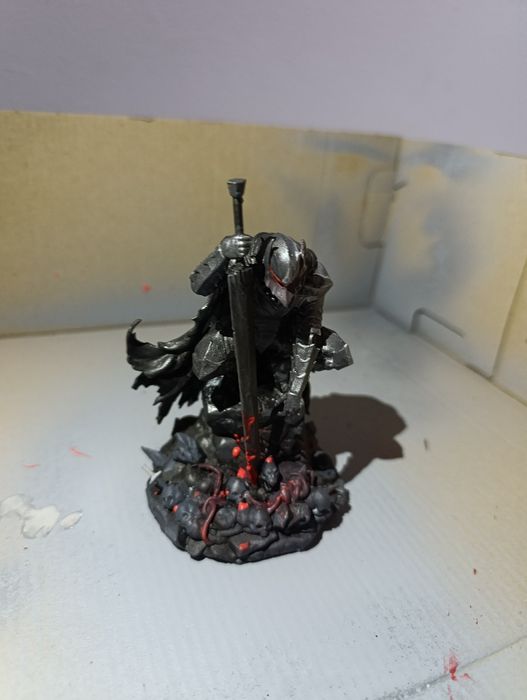 Action figure Guts Berserker