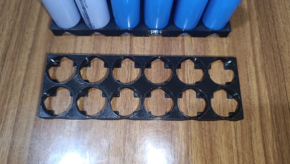 Холдери для АКБ 21700 для ваших збірок