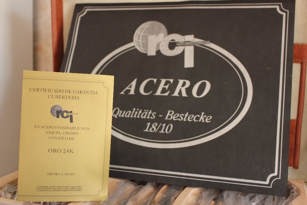 Faqueiro - Fio de Ouro 24 K - 75 Peças - 12 Pessoas