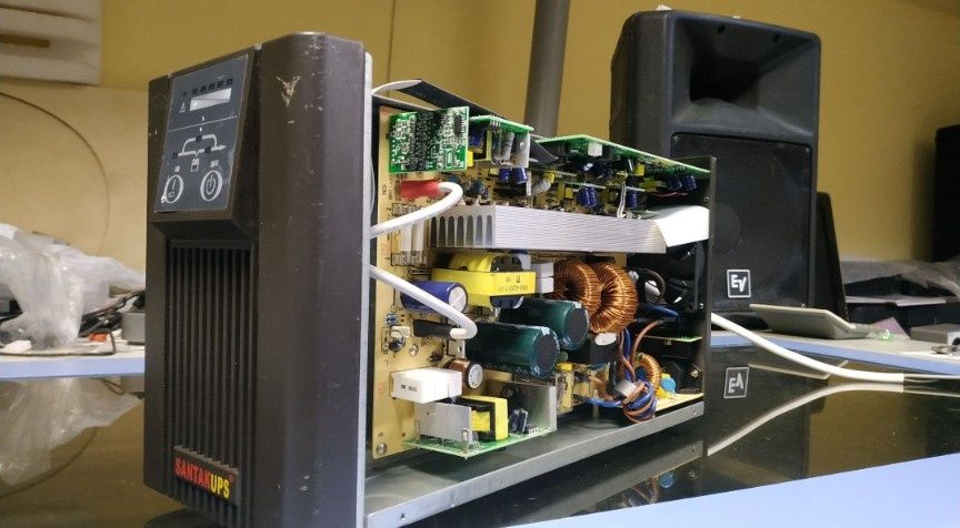 Інвертор, блок безперебійного живлення Інвертор UPS ББЖ ДБЖ On-Line