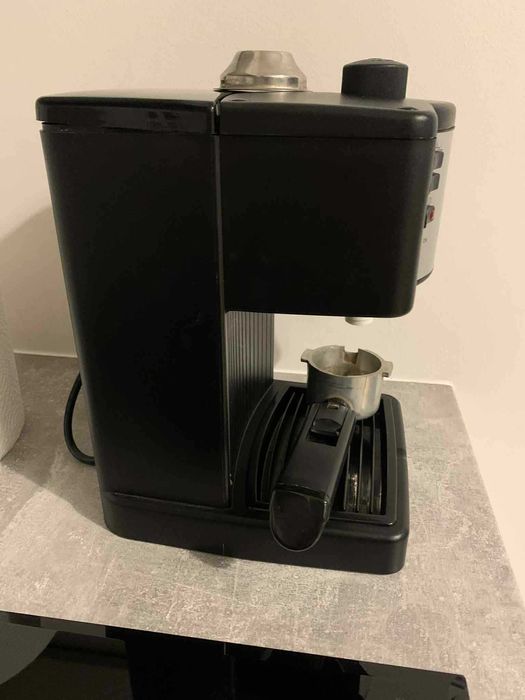 Ekspres De'Longhi BAR 14