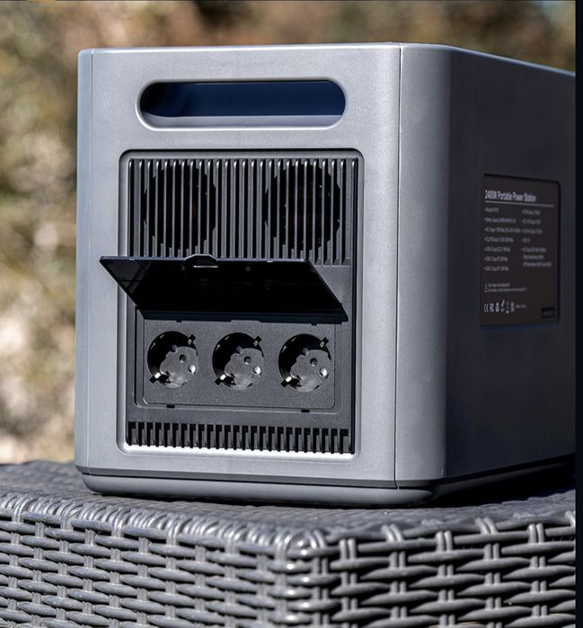 Зарядна станція aferiy p210