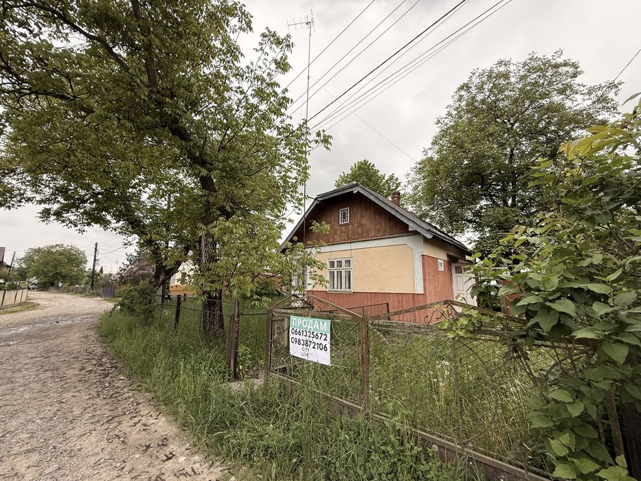 Продаж будинку в центрі,  смт Кути. Світло, газ, 11 соток (63)