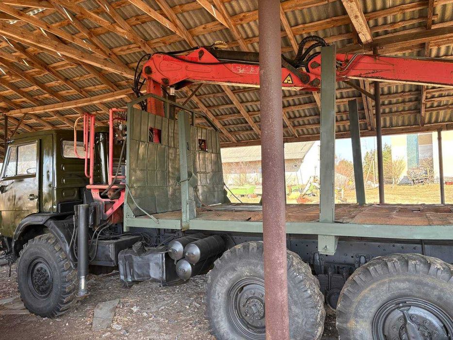 Камаз 4310, лісовоз з маніпулятором