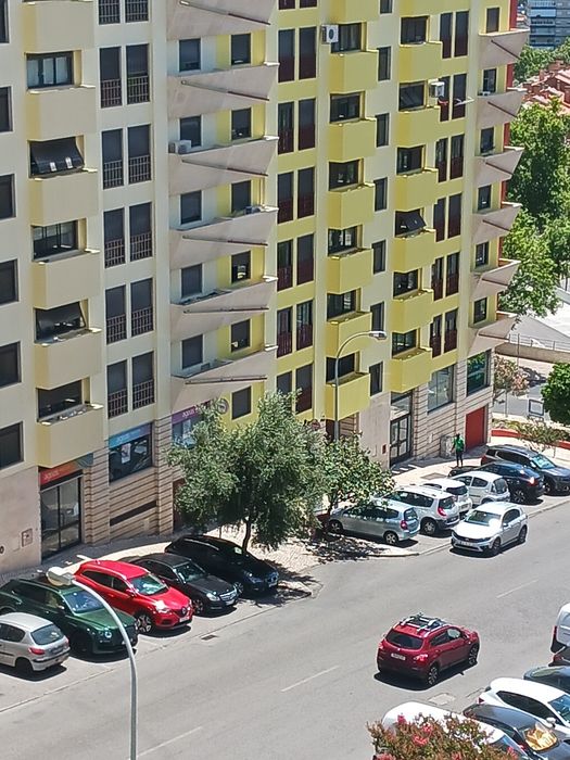 Parqueamento em Garagem Só Motos Odivelas Metro