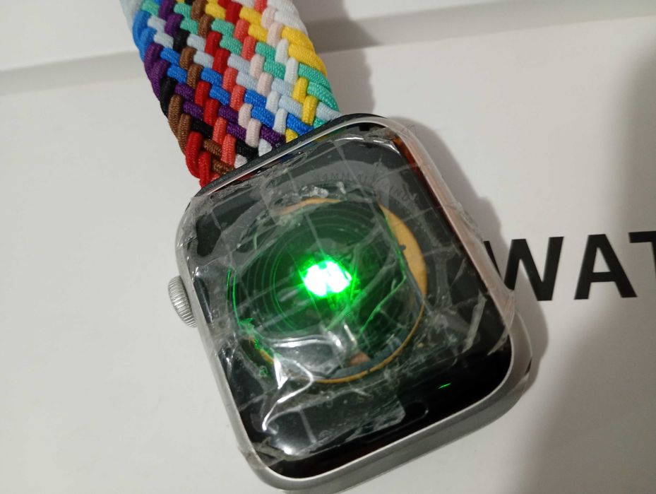 Apple Watch SE 44mm LTE Cellural