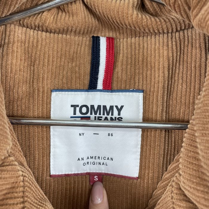 Жіноча вельветова куртка Tommy Jeans | Пуховик Tommy Hilfiger | S-M